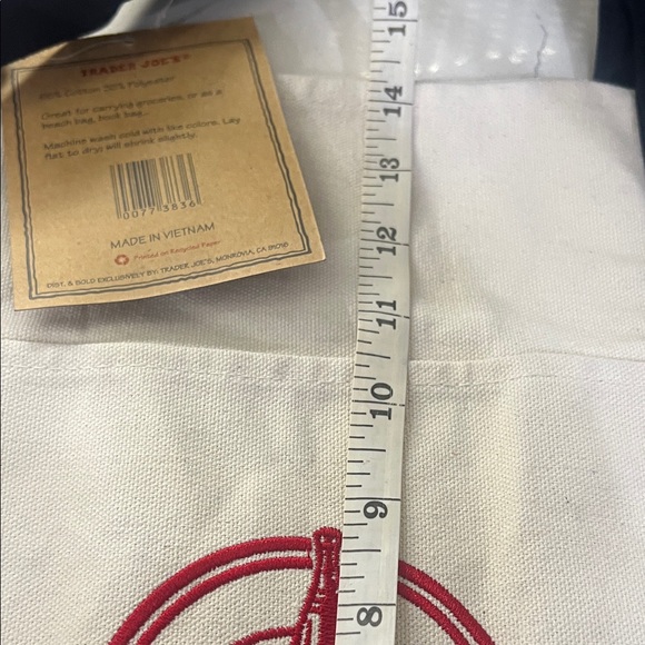 Trader Joe's Reusable Tote Bag new - Picture 6 of 8